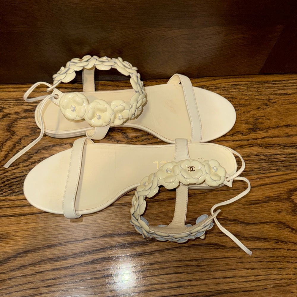 Chanel sandals authentic!